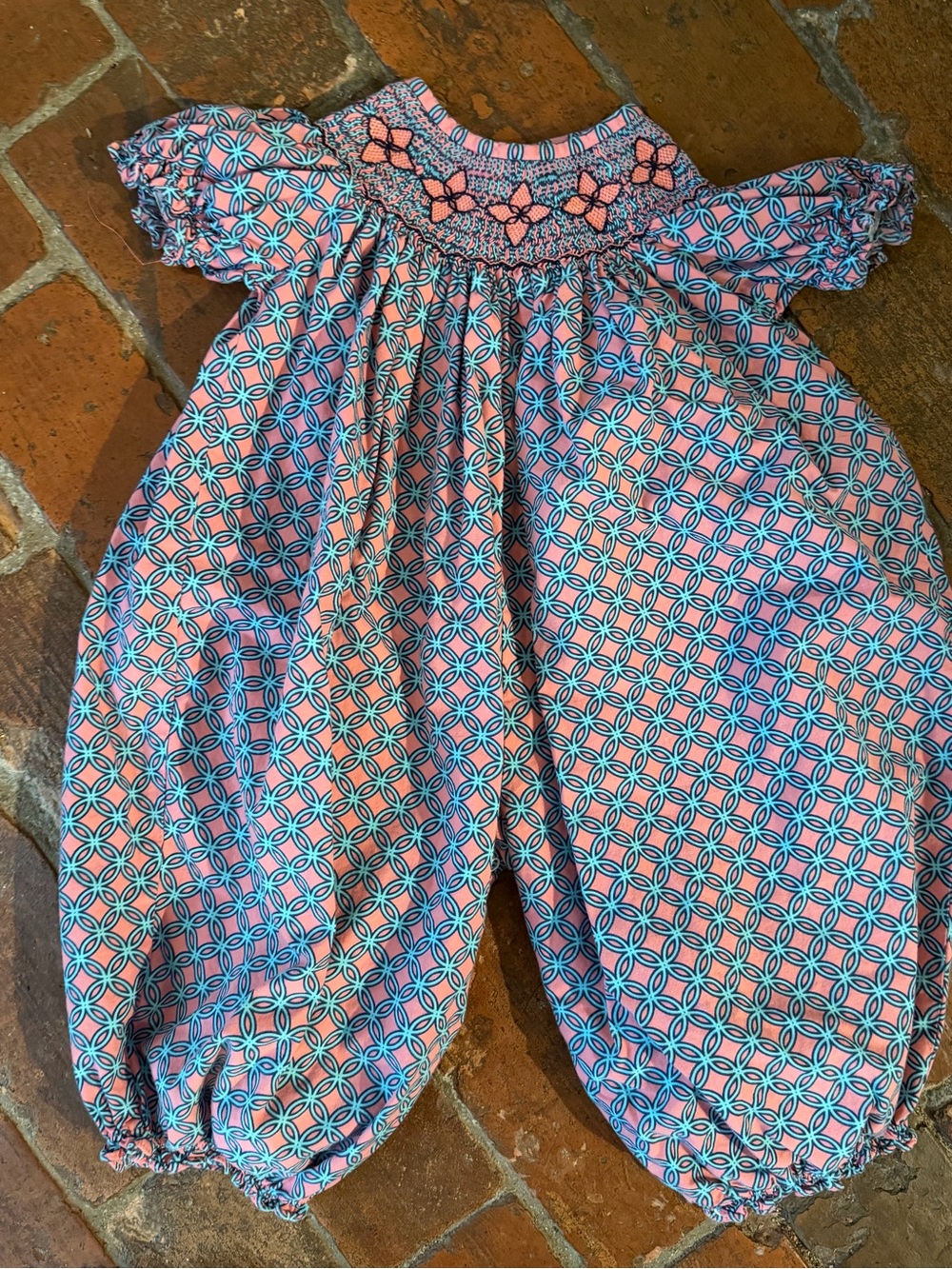 Delaney Smocked Geo Pearl Bishop Bubble, Size 3T